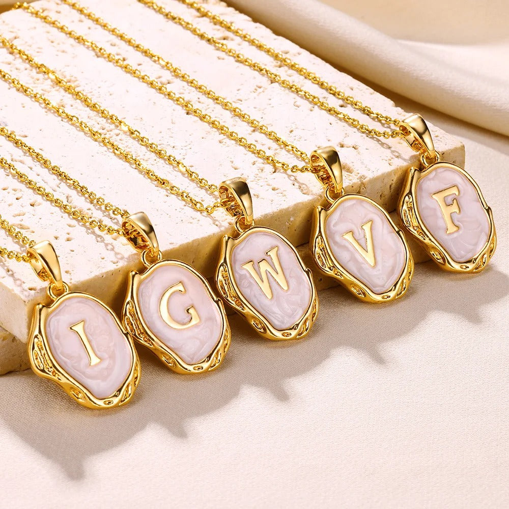 Collar Letra Mía - Inicial Personalizada
